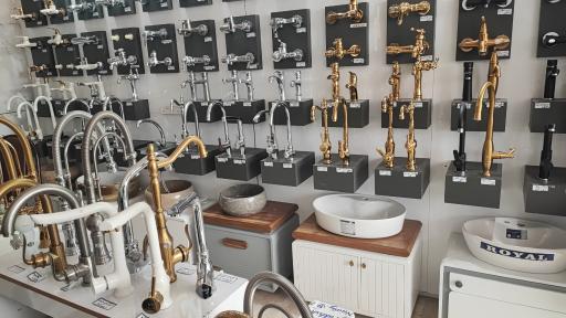 عکس شیرآلات محسن