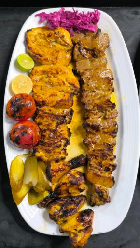 عکس رستوران آقایی