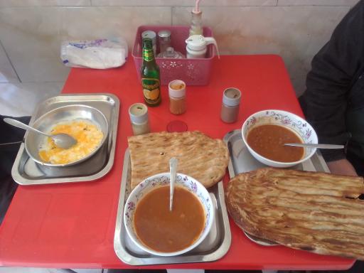 عکس حلیم و عدسی دارچین