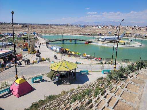 بوستان شهید حاج قاسم سلیمانی