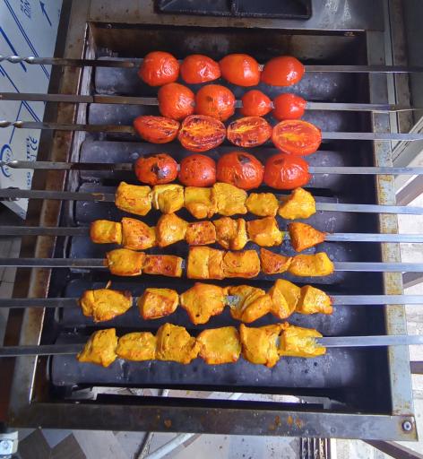 عکس آشپزی کبابی و بریانی یلدا