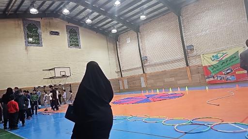 عکس سالن ورزشی مرحوم حاج یونس حمیدی