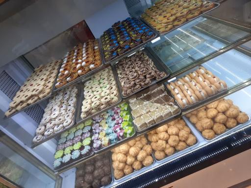 عکس شیرینی سرای نوتلا