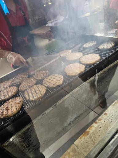 عکس رستوران بیف لاین 