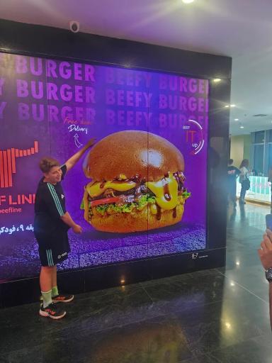 عکس رستوران بیف لاین 