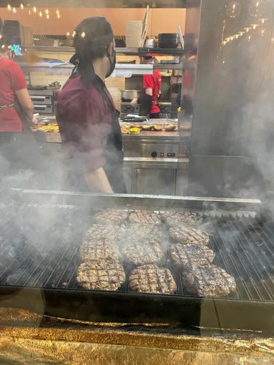 عکس رستوران بیف لاین 