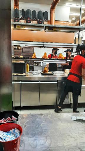 عکس رستوران بیف لاین 