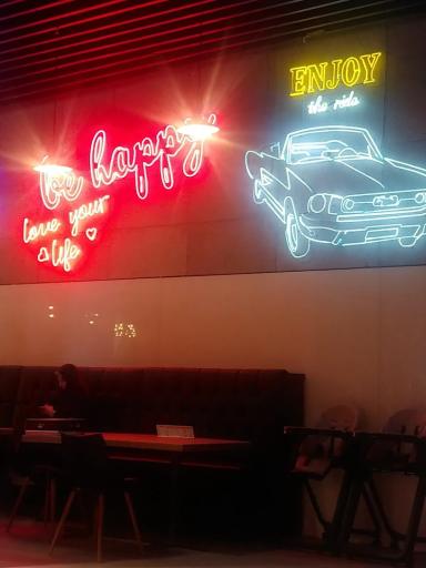 عکس رستوران بیف لاین 