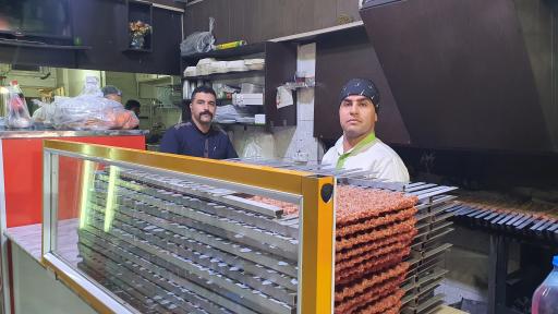 عکس کبابی اکبری