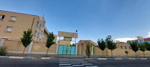 عکس دبیرستان دخترانه بهجت