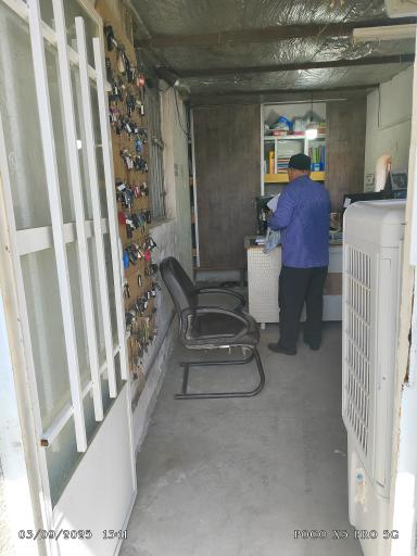 عکس پارکینگ مرکزی ملارد نیروانتظامی