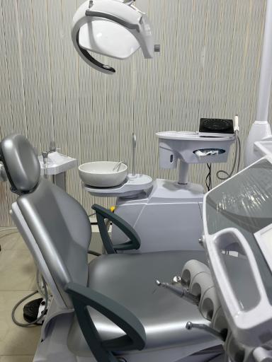 عکس دندانپزشکی دکتر مریم امیری