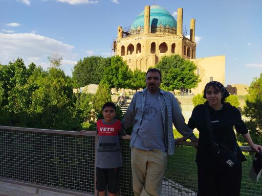 عکس درب ورودی گنبد سلطانیه 