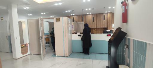 عکس آزمايشگاه دكتر پيري