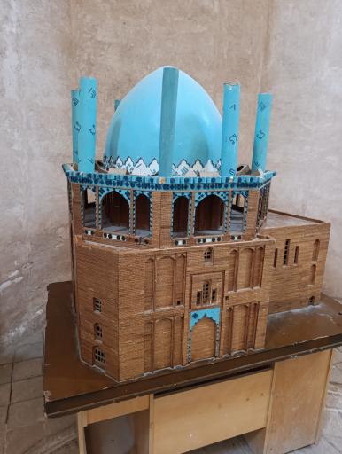 عکس درب ورودی گنبد سلطانیه 
