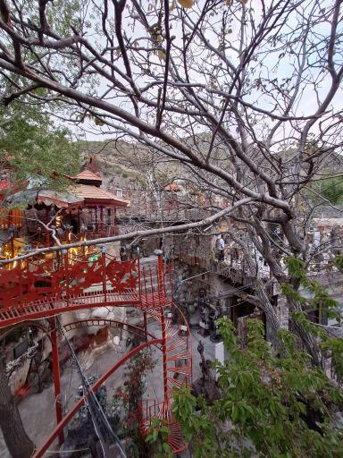 عکس غار موزه وزیری