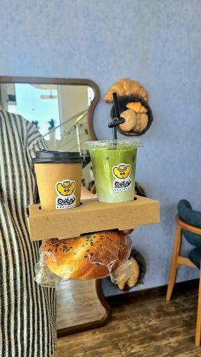 عکس کافه بیکری نوین نان