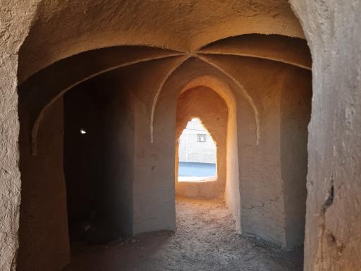 عکس قلعه خشتی سیزان