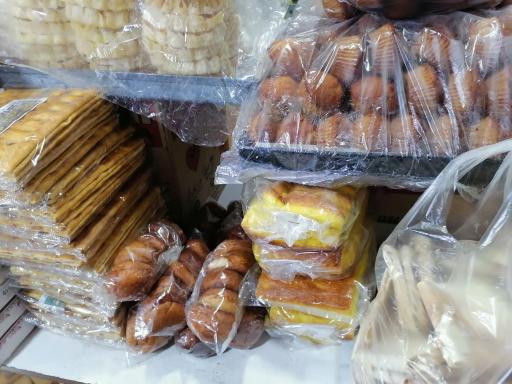 عکس نان قندی و یوخه پزی شیرازی 