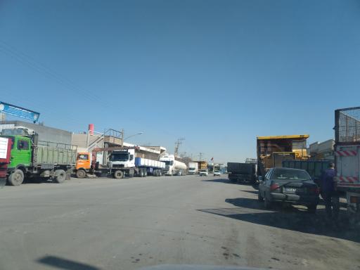 عکس پایانه بار اصفهان شاپور