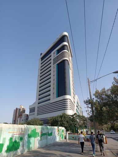 عکس برج مروارید گوهرشاد