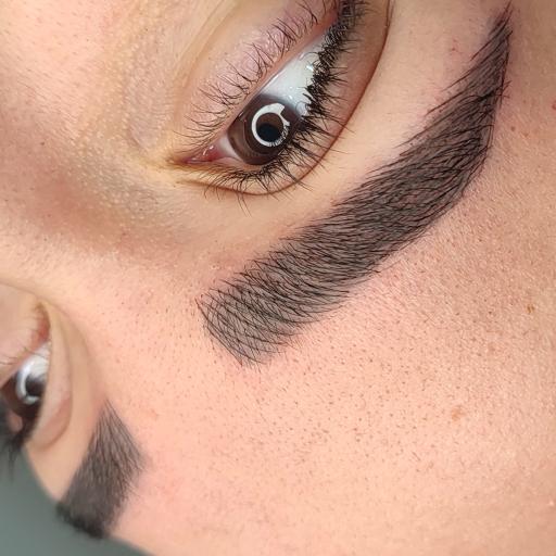 عکس مرکز آرایش دائم و اسکالپ رضوان طهماسبی 