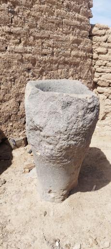 عکس قلعه تاریخی آرین شهر