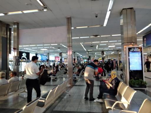 عکس ترمینال شماره 4 فرودگاه مهرآباد