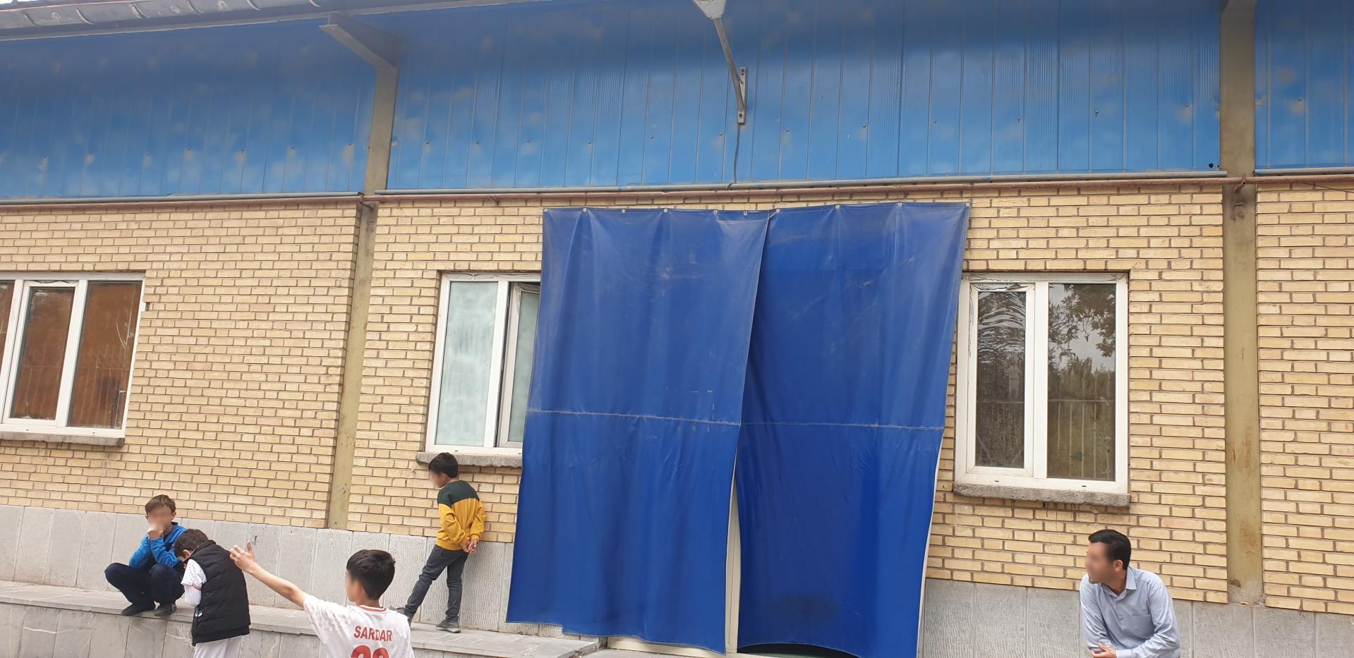 عکس سالن تربیت بدنی شهید هاشمی نژاد