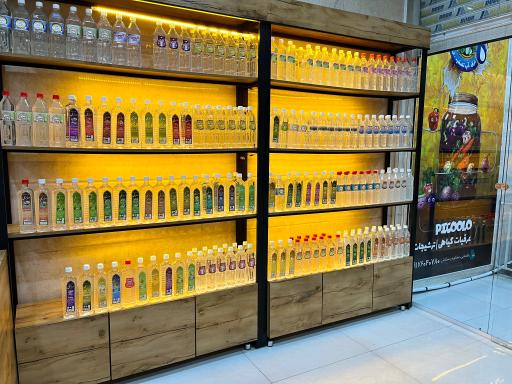 عکس ایستگاه آب تصفیه شبانه روزی پیکولو