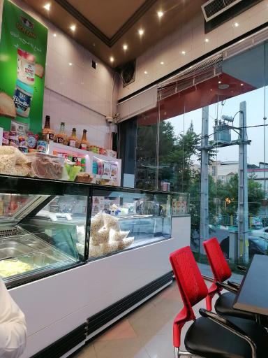 عکس فروشگاه موادغذایی شیررضا