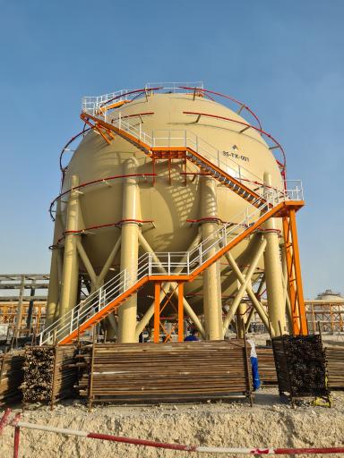 عکس کارخانه پتروسازه بین الملل آرام IPS