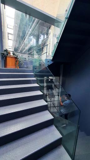 عکس کتابخانه مرکزی دانشگاه علم و صنعت ایران - امام رضا