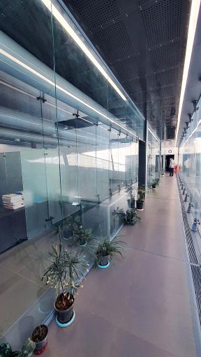 عکس کتابخانه مرکزی دانشگاه علم و صنعت