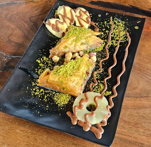 عکس باقلوا ترکی علی کنتیا (سی تک سین)