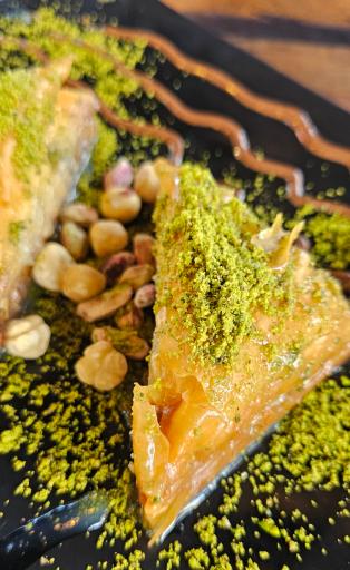 عکس باقلوا ترکی علی کنتیا (سی تک سین)