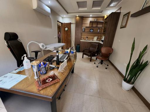 عکس مطب دکتر محمدرضا حقایق متخصص عفونی زگیل