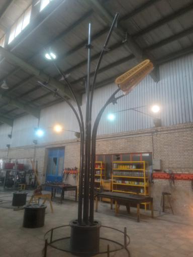 عکس کارگاه صنعتی وزیری 