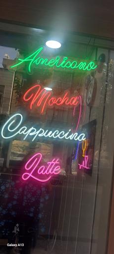 عکس کافه ریواس