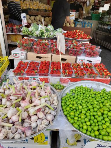 عکس میوه فروشی هاکان