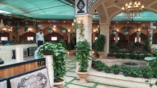 عکس سفره خانه سنتی سندباد