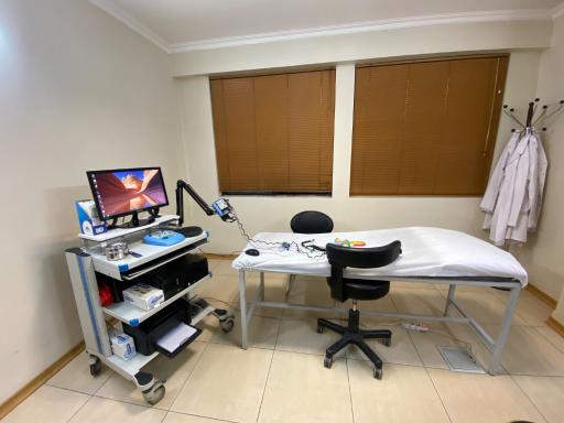 عکس مطب دکتر مسعود عمادی(متخصص طب فیزیکی)