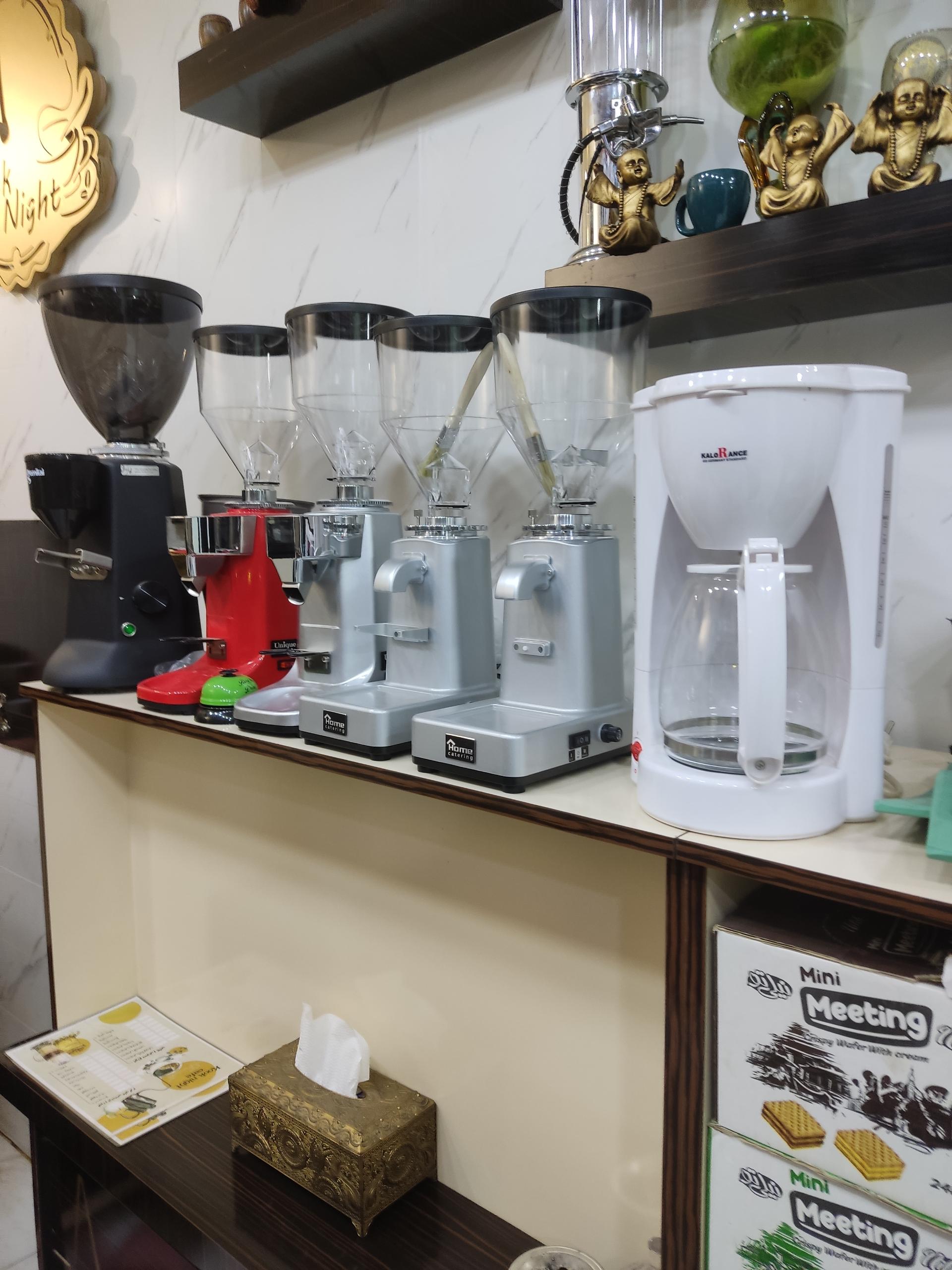 عکس کافه شب کوک 