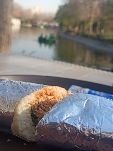 عکس غذای سنتی پل چوبی