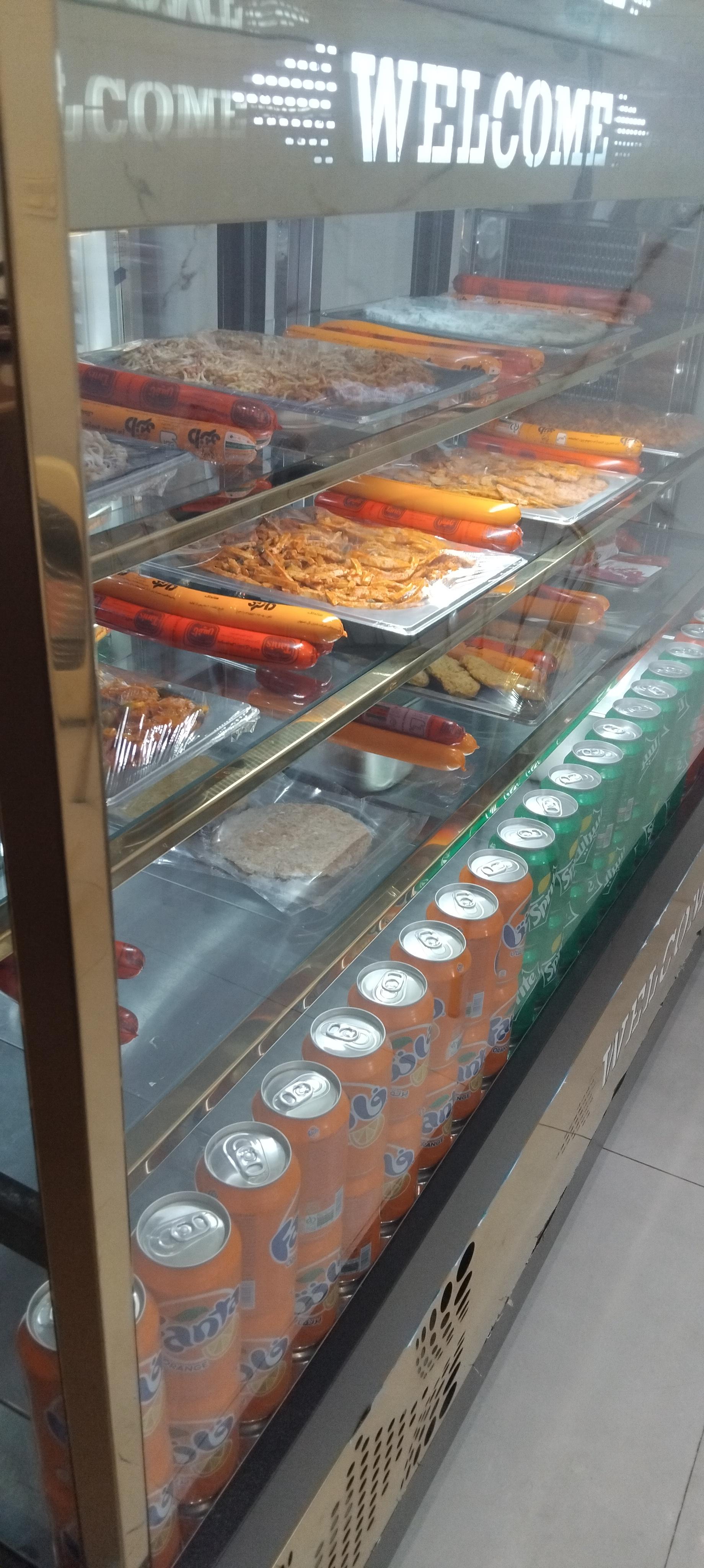 عکس ساندویچ یاسین