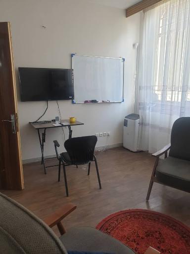 عکس کلینیک روانشناسی و روانپزشکی ریشه