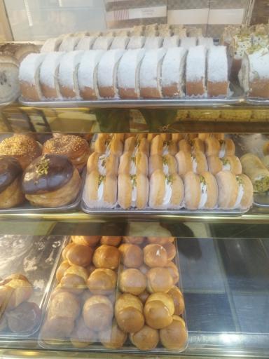 عکس کافه نان و شیرینی آیتا 