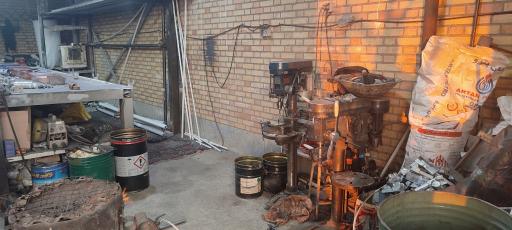 عکس کارگاه تولیدی صنعت‌ سایبان