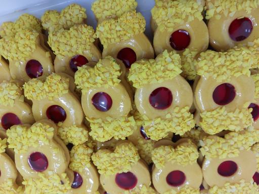 عکس کارگاه قنادی مادر