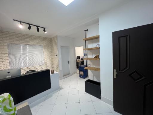 عکس دفتر مرکزی آسیاتک